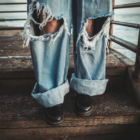 Ripped Slim Jeans